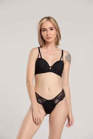 Conjunto com Bojo Rendado e Base Estruturada